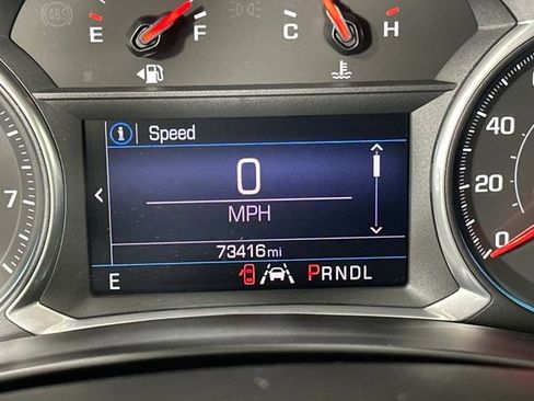 Used 2020 Chevrolet Equinox LT w/ Sport Edition image 23