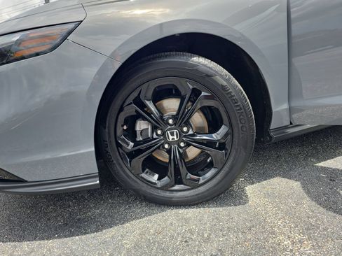 Certified 2025 Honda Accord SE image 28