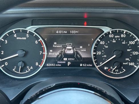 Used 2021 Nissan Rogue SV FWD image 25