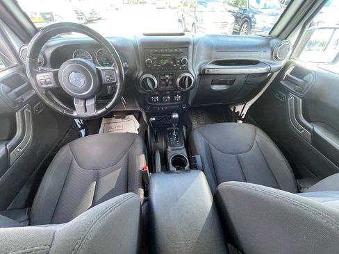 Used 2017 Jeep Wrangler Unlimited Sport w/ Quick Order Package 24S image 14