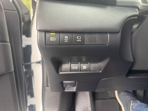 Used 2023 Toyota Mirai w/ Advanced Technology Package RWD image 16