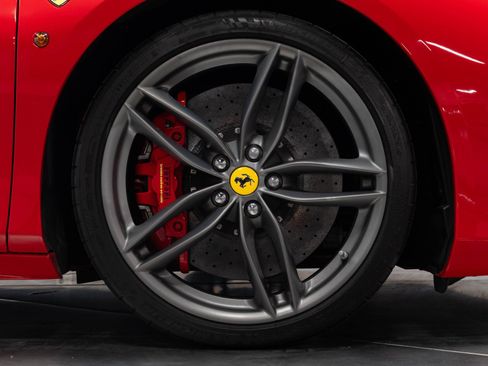 Used 2018 Ferrari 488 GTB RWD image 29
