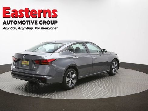 Used 2019 Nissan Altima 2.5 S AWD/4WD image 42