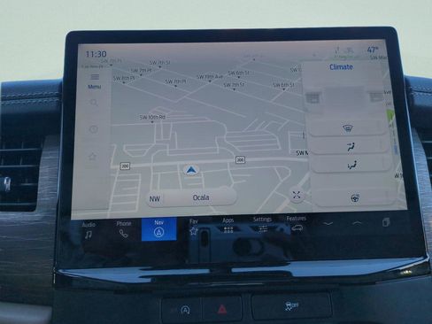 Used 2024 Ford Expedition Limited image 21