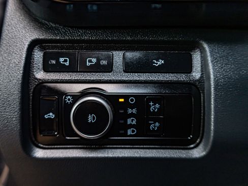 Used 2023 Ford F250 Lariat w/ Sport Appearance Package image 21