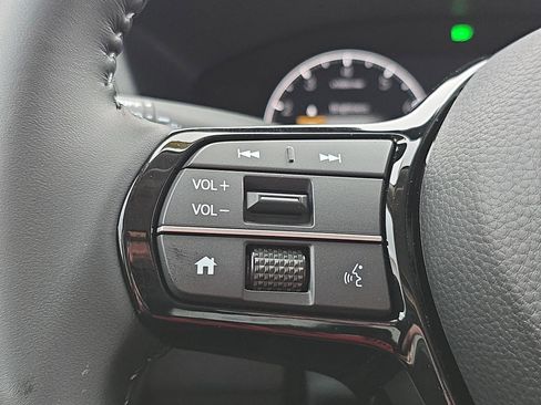 New 2026 Honda HR-V EX-L image 16