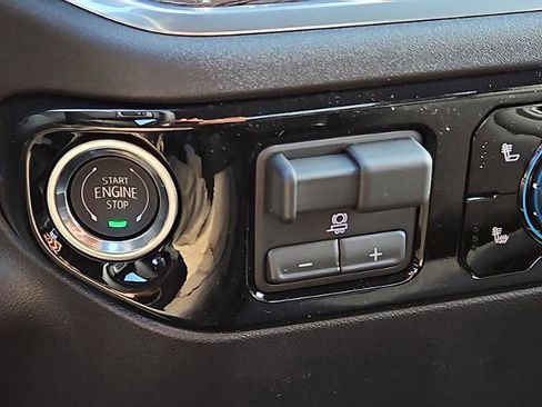 New 2026 GMC Sierra 1500 Elevation image 19