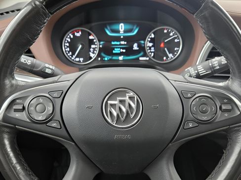 Used 2018 Buick Enclave Avenir w/ Avenir Technology Package image 27