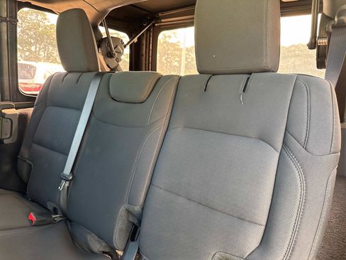 Certified 2021 Jeep Wrangler Unlimited Sport AWD/4WD image 13