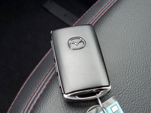 New 2025 MAZDA CX-5 Carbon Edition image 31