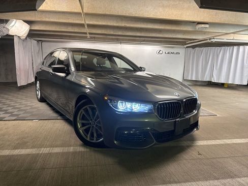Used 2017 BMW 740e xDrive image 1