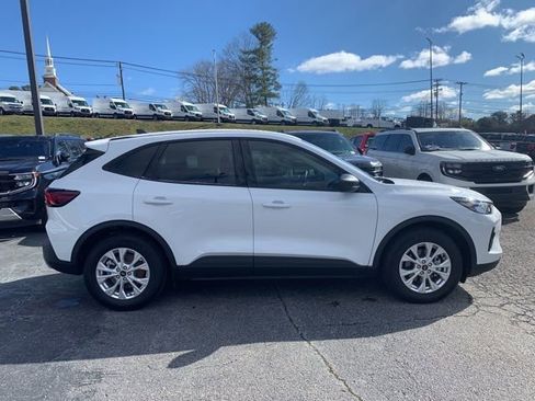 New 2025 Ford Escape Active w/ Tech Pack #1 image 10