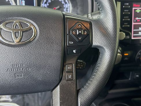 Used 2024 Toyota 4Runner TRD Off-Road image 15