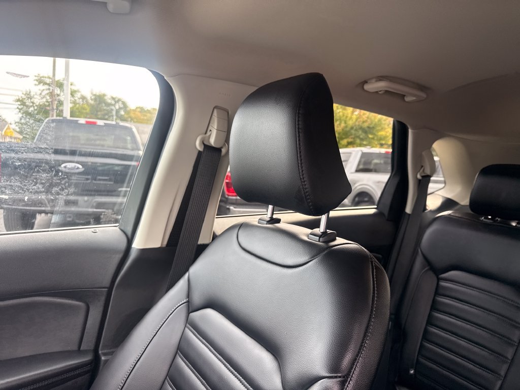 Used 2024 Ford Edge SEL w/ Convenience Package AWD/4WD image 37