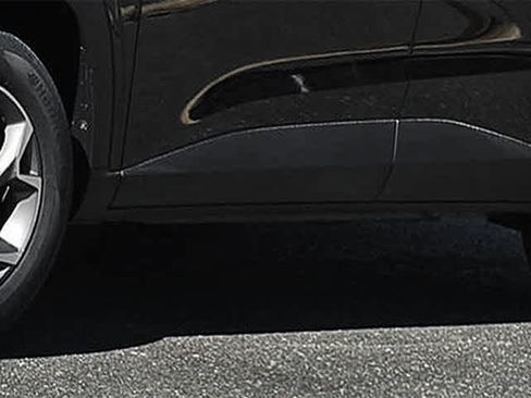 New 2026 Chevrolet Trax LT w/ Driver Confidence Package image 24