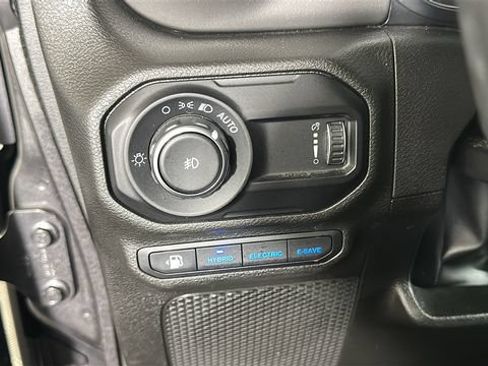 Used 2023 Jeep Wrangler Unlimited w/ Cold Weather Group AWD/4WD image 18
