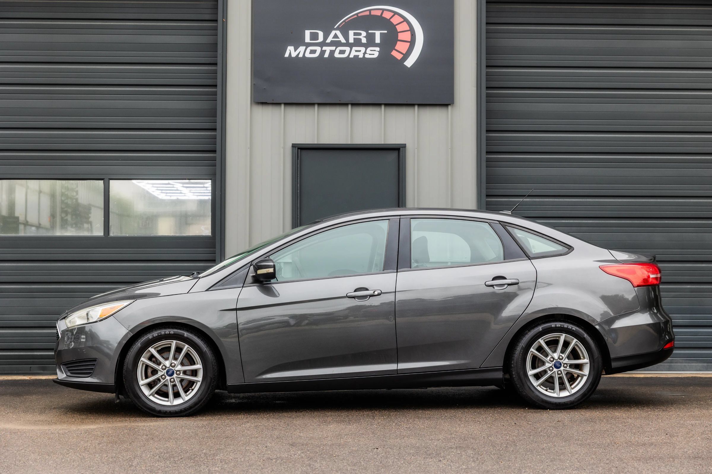 Used 2016 Ford Focus SE FWD image 4