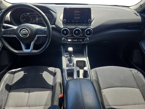 Used 2020 Nissan Sentra SV FWD image 9