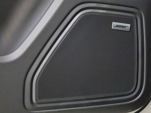 New 2026 Porsche Macan S image 17