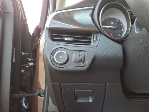 Certified 2020 Buick Envision Essence image 37