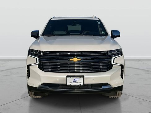Used 2022 Chevrolet Tahoe Premier w/ Premium Package image 2