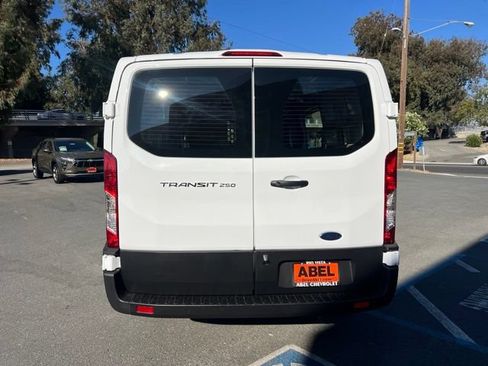 Used 2025 Ford Transit 250 Low Roof w/ Exterior Upgrade Package RWD image 8