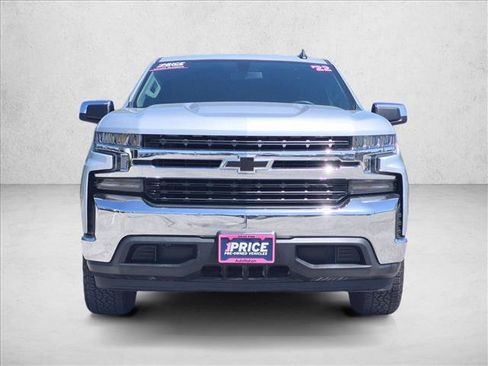 Used 2022 Chevrolet Silverado 1500 LT RWD image 2