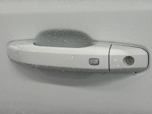 New 2026 GMC Sierra 1500 Elevation image 9