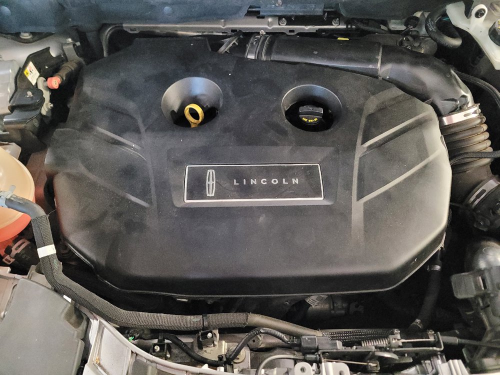 Used 2018 Lincoln MKC Select w/ Select Plus Package FWD image 30