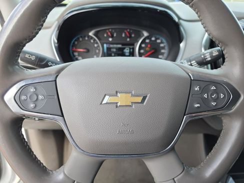 Used 2019 Chevrolet Traverse LT FWD image 33