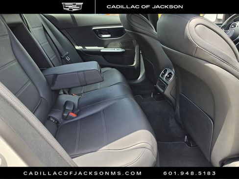 Used 2025 Mercedes-Benz C 300 Sedan w/ Winter Package image 29