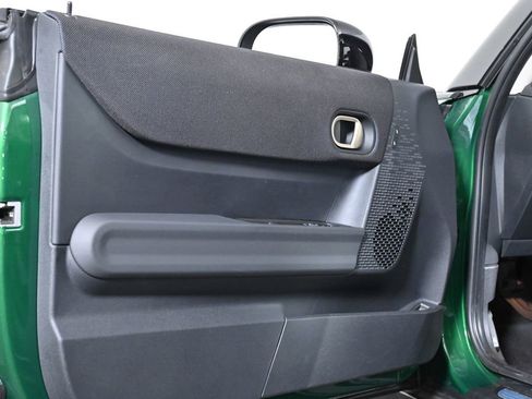 Used 2025 MINI Cooper 2-Door Hardtop image 25