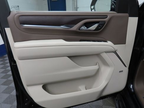 Used 2024 GMC Yukon XL Denali image 68