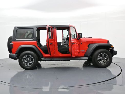 Used 2020 Jeep Wrangler Unlimited Sport S image 23