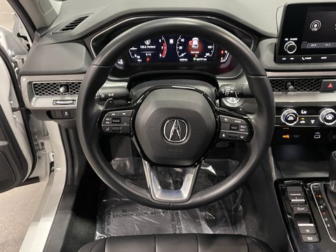 Used 2025 Acura Integra FWD image 13