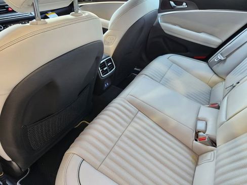 New 2026 Genesis G70 3.3T Sport Prestige image 22