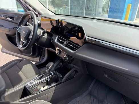 Certified 2024 Chevrolet TrailBlazer LT w/ LT Cold Weather Package image 26