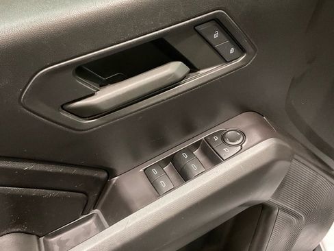 Used 2023 Chevrolet Colorado W/T image 7