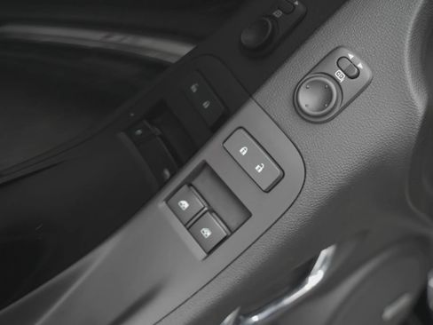 Used 2013 Chevrolet Camaro ZL1 image 7