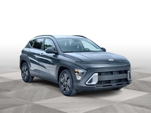 New 2027 Hyundai Kona SEL Sport FWD image 2