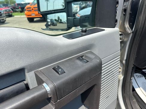 Used 2013 Ford F250 XL w/ PWR Equipment Group AWD/4WD image 12