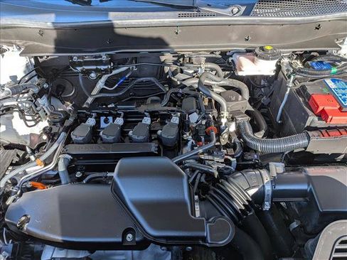 Used 2024 Honda CR-V EX image 23