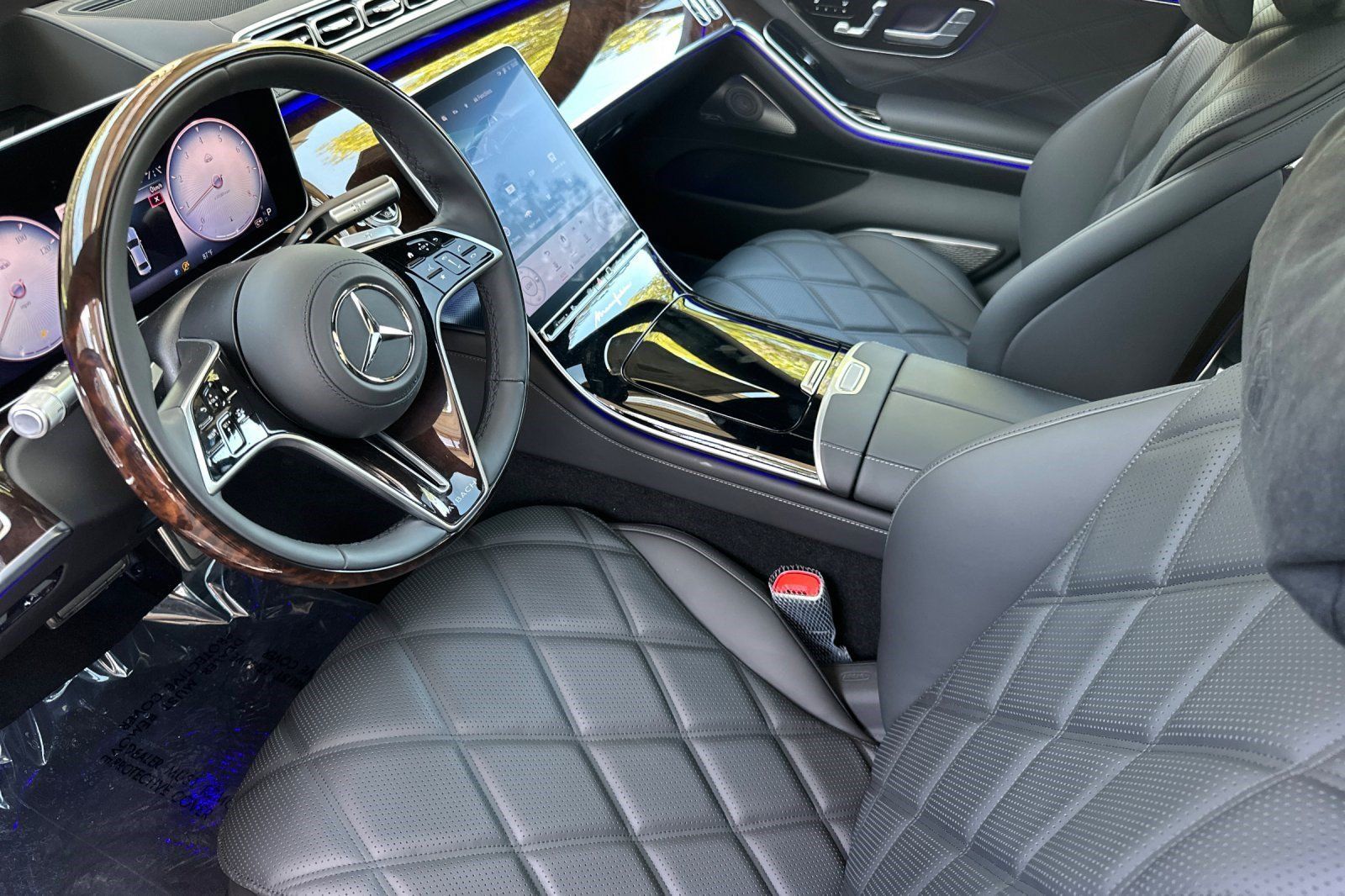 New 2026 Mercedes-Benz Maybach S 680 4MATIC image 4