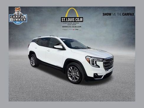 Used 2023 GMC Terrain SLT FWD image 1