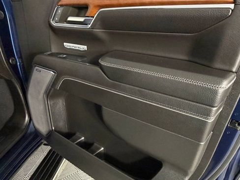 Used 2023 GMC Sierra 1500 Denali w/ Denali Reserve Package image 33