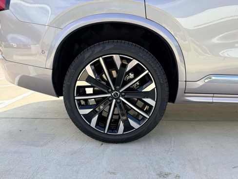 Used 2026 Volvo XC90 B6 Ultra w/ Protection Package Premier AWD/4WD image 10