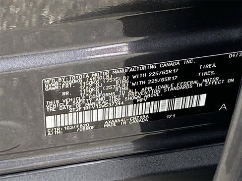 Certified 2025 Toyota RAV4 LE image 34