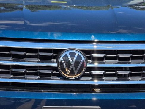 Used 2023 Volkswagen Atlas SEL AWD/4WD image 4