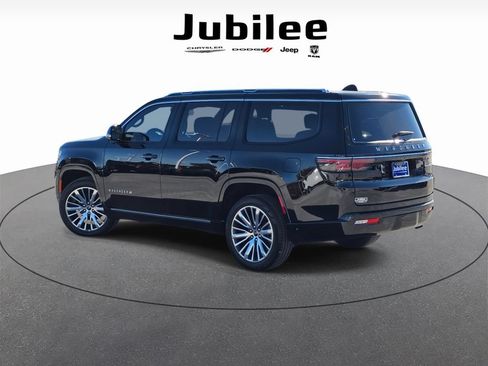 New 2025 Jeep Wagoneer Series II AWD/4WD image 4