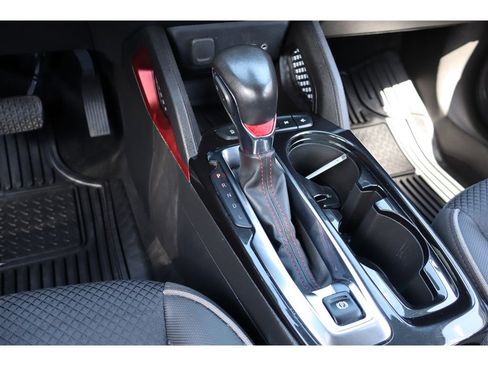 Used 2023 Chevrolet TrailBlazer RS image 23